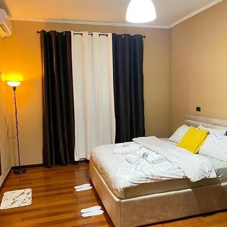 מלון Prestige Gjirokastër