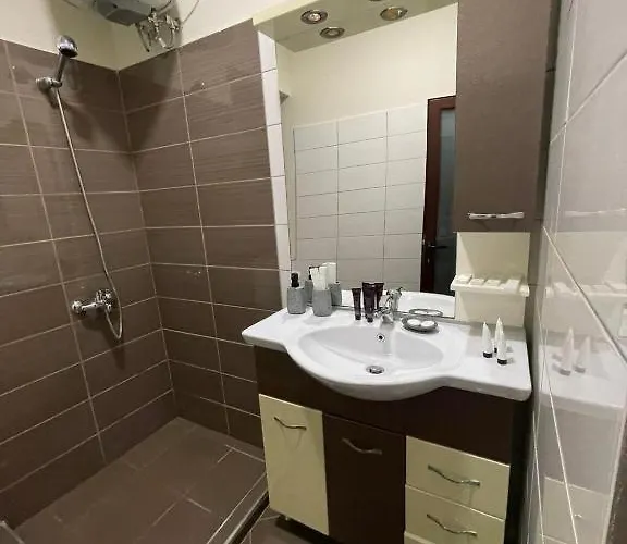 Hotel Prestige Gjirokastra